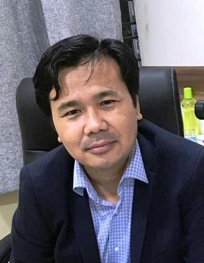 Dr A K Chakma
